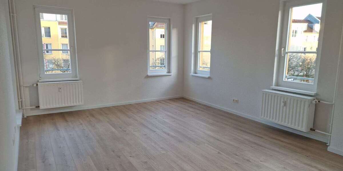 Etagenwohnung Potsdam Kirchsteigfeld - 3 Zimmer, 80 m&sup2;, 1.199&euro; | Angebot:26033233