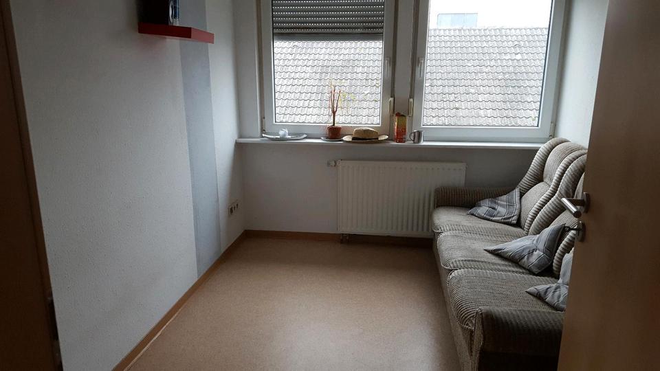 Dachgeschoßwohnung Vechta - 5 Zimmer, 80 m&sup2;, 300&euro; | Angebot:24394869
