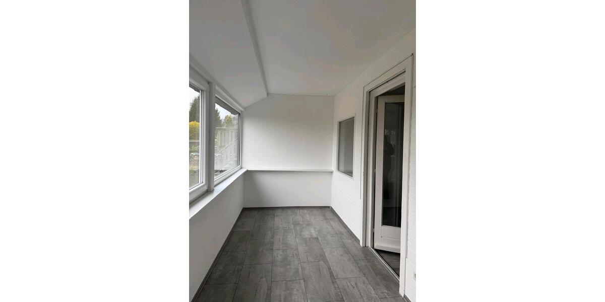 Etagenwohnung Simmerath - 2 Zimmer, 93 m&sup2;, 800&euro; | Angebot:24780154