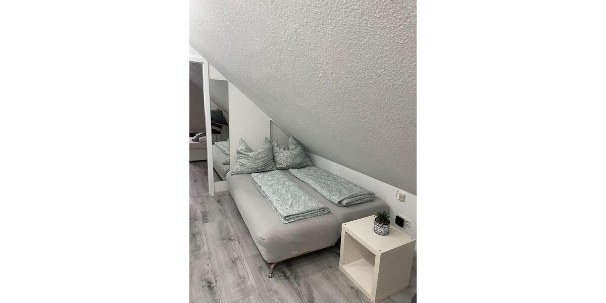 Wohnen auf Zeit Calw - 2.5 Zimmer, 64 m&sup2;, 85&euro; | Angebot:24643758