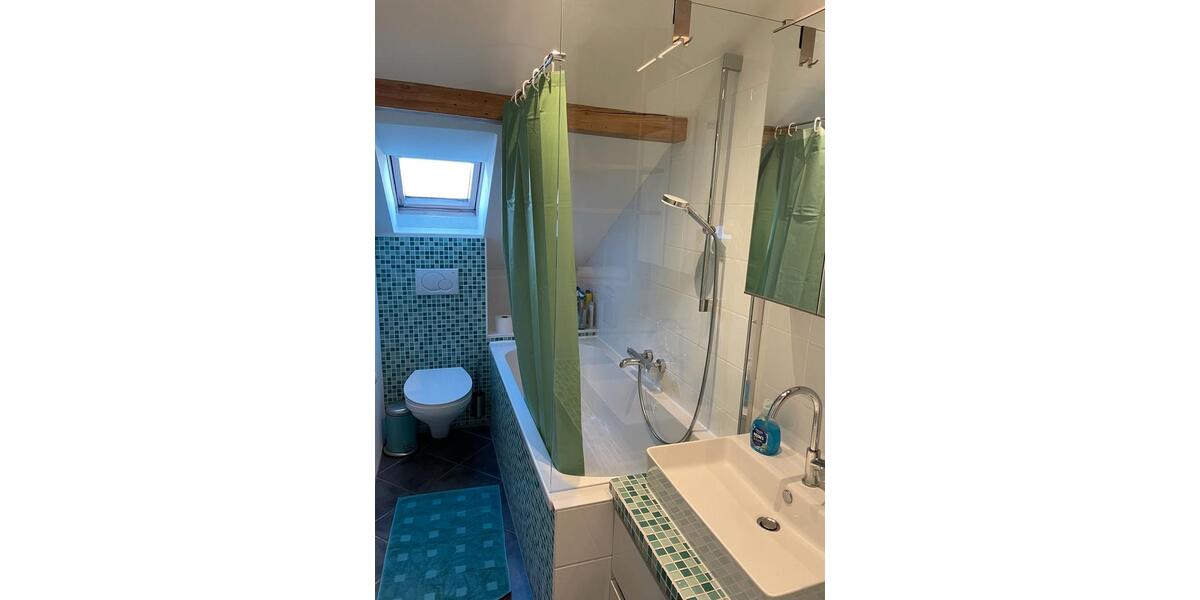 Dachgeschoßwohnung Karlsruhe Knielingen - 2.5 Zimmer, 55 m&sup2;, 1.200&euro; | Angebot:26619542