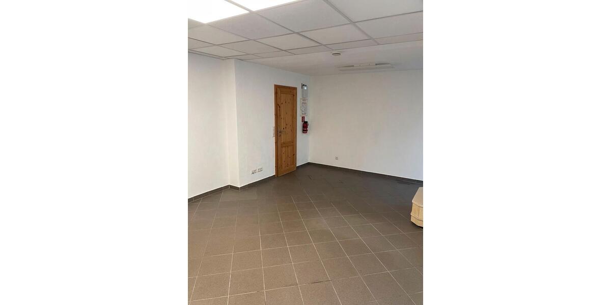 Erdgeschoßwohnung Ruppichteroth - 1 Zimmer, 35 m&sup2;, 500&euro; | Angebot:25920065