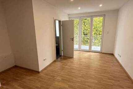 Wohnung zum Mieten in Karlsruhe 670 € 36 m² 1 zimmer
