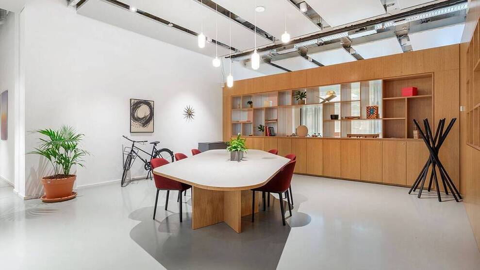 Hochmoderne Büroräume und Arbeitsplätze im inspirierenden Werksviertel - All-in-Miete