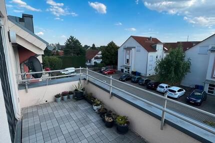 4-Zimmer Wohnung in Biederitz zu vermieten +Stellplatz & EBK+ 4 zimmer