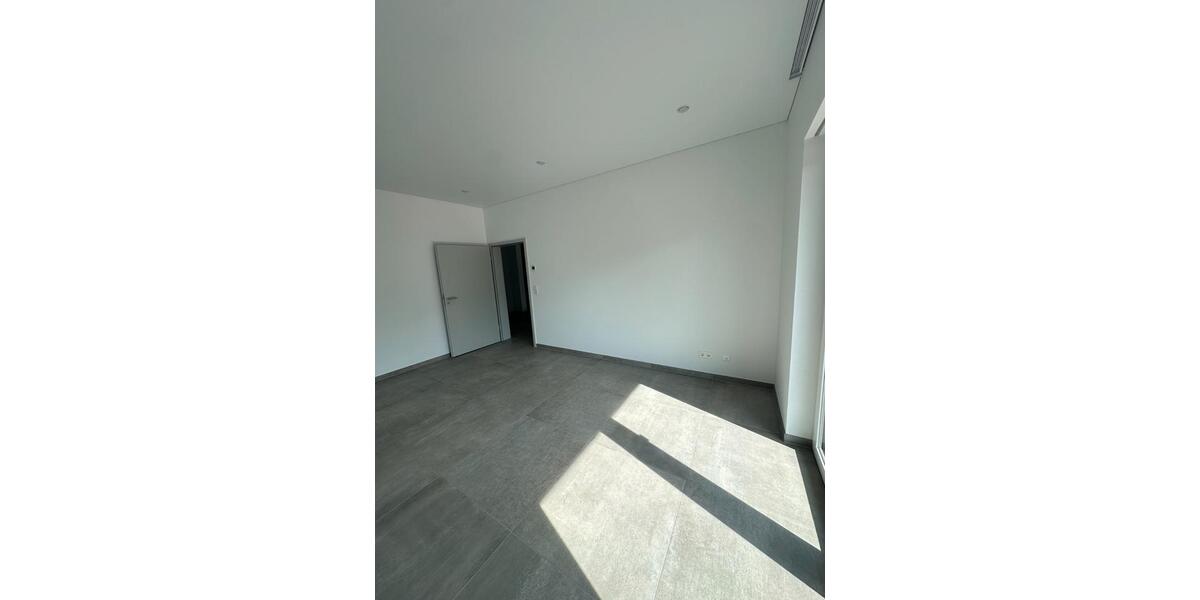 Etagenwohnung Pirmasens Niedersimten - 3 Zimmer, 125 m&sup2;, 1.600&euro; | Angebot:26686314