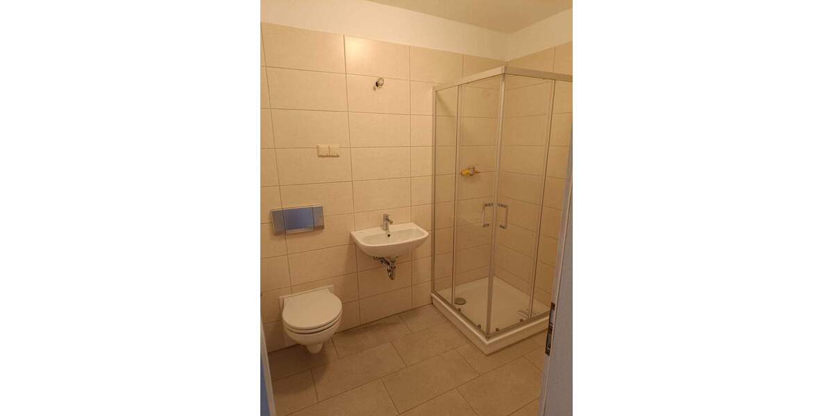 Etagenwohnung Staßfurt - 2 Zimmer, 60 m&sup2;, 360&euro; | Angebot:26064721