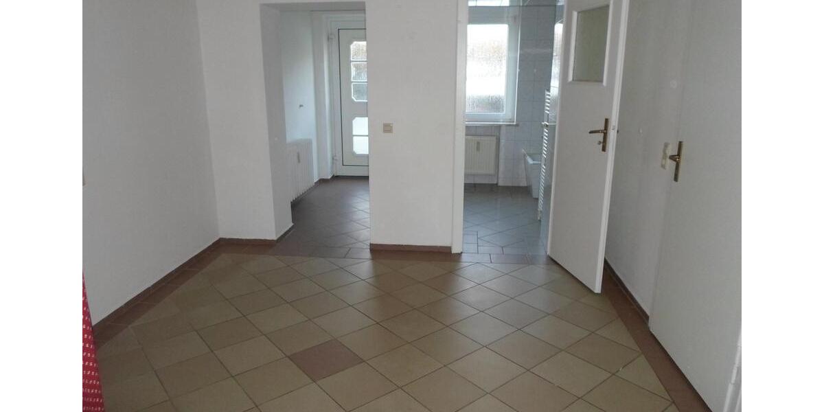 Erdgeschoßwohnung Doberlug-Kirchhain Kirchhain - 3 Zimmer, 95 m&sup2;, 520&euro; | Angebot:22970904