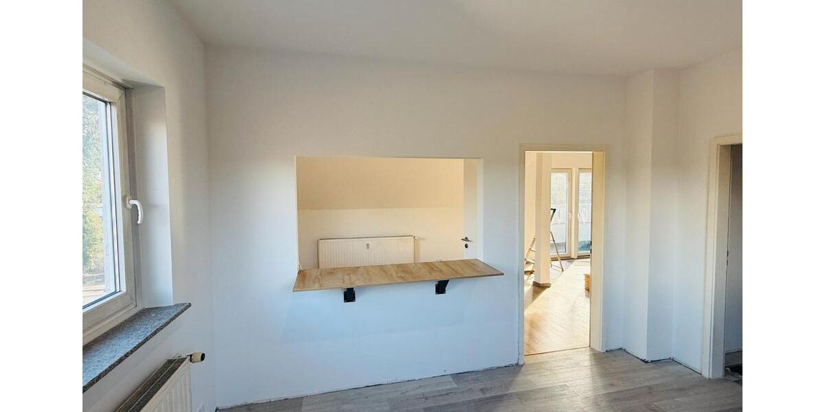 Dachgeschoßwohnung Albersdorf - 2.5 Zimmer, 91 m&sup2;, 895&euro; | Angebot:25996078