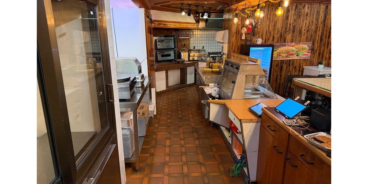 Imbiss zu vermieten – Neulingen – 400 € mtl. zimmer