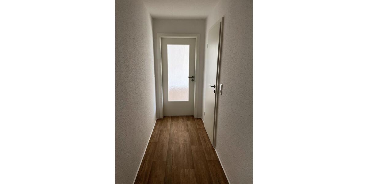 Etagenwohnung Weida - 3 Zimmer, 95 m&sup2;, 570&euro; | Angebot:21384205