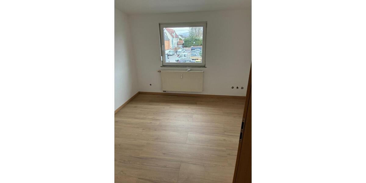 Dachgeschoßwohnung Münzenberg - 4 Zimmer, 110 m&sup2;, 950&euro; | Angebot:26618331
