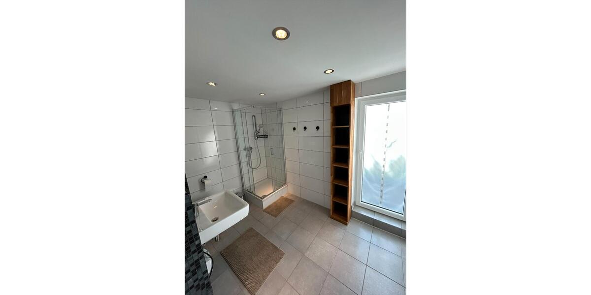 Wohnen auf Zeit Neuffen - 2 Zimmer, 42 m&sup2;, 670&euro; | Angebot:25982113