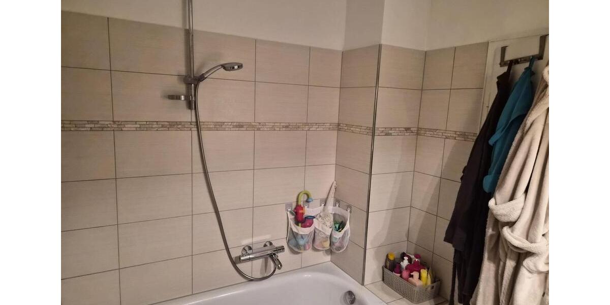 Erdgeschoßwohnung München Feldmoching-Hasenbergl - 5 Zimmer, 80 m&sup2;, 1.700&euro; | Angebot:25830810