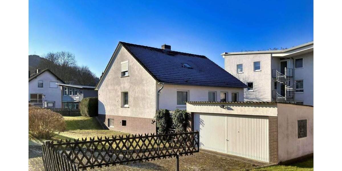 Einfamilienhaus Gudensberg - 6 Zimmer, 140 m&sup2;, 1.200&euro; | Angebot:24684222