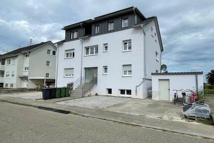 sanierte 4 Zimmer Wohnung, 125 qm, in Neuried - Altenheim, Balkon 4 zimmer