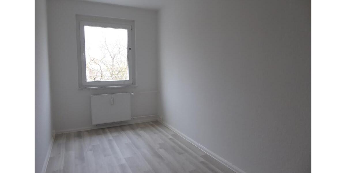 Etagenwohnung Bernburg (Saale) - 4 Zimmer, 76 m&sup2;, 429&euro; | Angebot:26494508