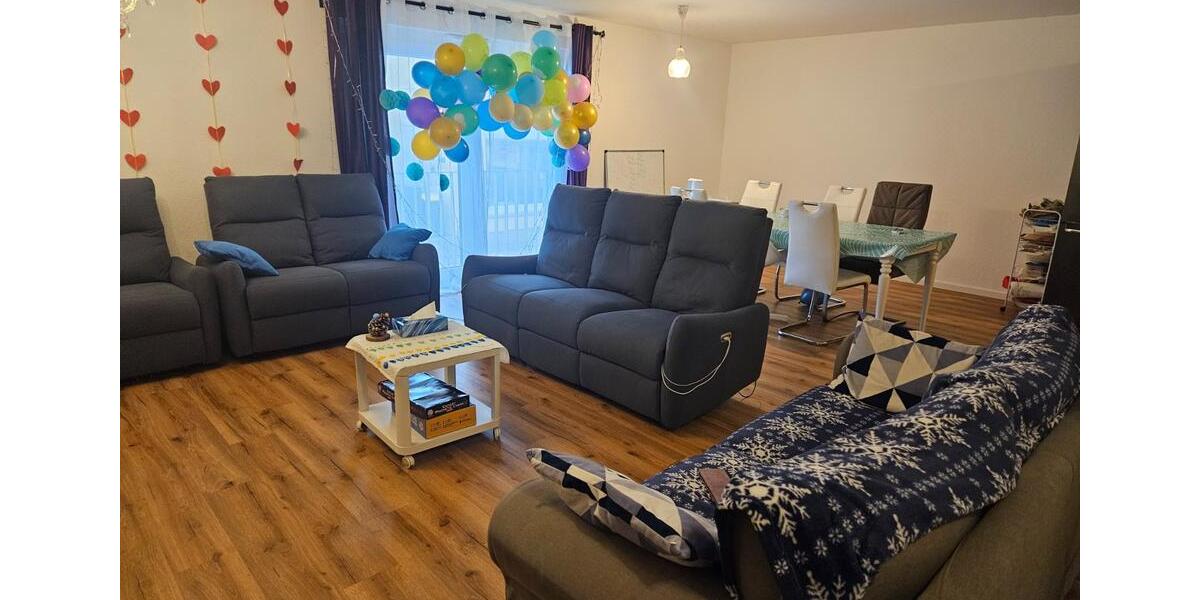 Erdgeschoßwohnung Markgröningen - 3 Zimmer, 100 m&sup2;, 1.260&euro; | Angebot:24847230