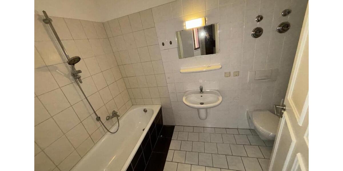 Etagenwohnung Magdeburg - 3 Zimmer, 85 m&sup2;, 635&euro; | Angebot:26164902