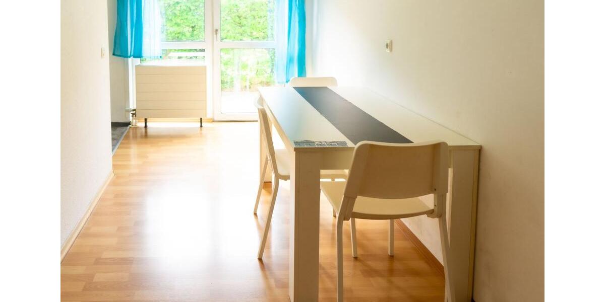 Wohnen auf Zeit Nittendorf - 3 Zimmer, 90 m&sup2;, 80&euro; | Angebot:10693688