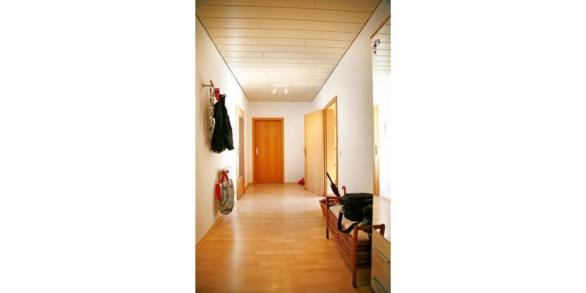 Etagenwohnung Arnstadt - 4 Zimmer, 105 m&sup2;, 845&euro; | Angebot:25945907