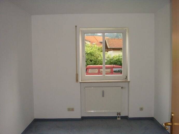 Etagenwohnung Simbach a.Inn Erlach - 4 Zimmer, 95 m&sup2;, 649&euro; | Angebot:26568573