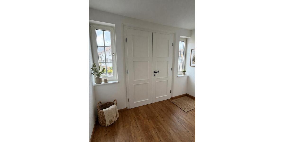 Etagenwohnung Romrod - 2 Zimmer, 100 m&sup2;, 1.000&euro; | Angebot:26271688