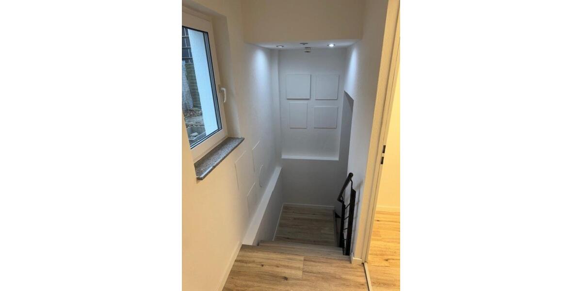 Etagenwohnung Hockenheim - 2 Zimmer, 103 m&sup2;, 1.200&euro; | Angebot:24570791