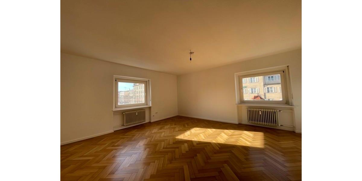 Modernisierte Altbau-Exklusivität auf 147 m² 4 zimmer