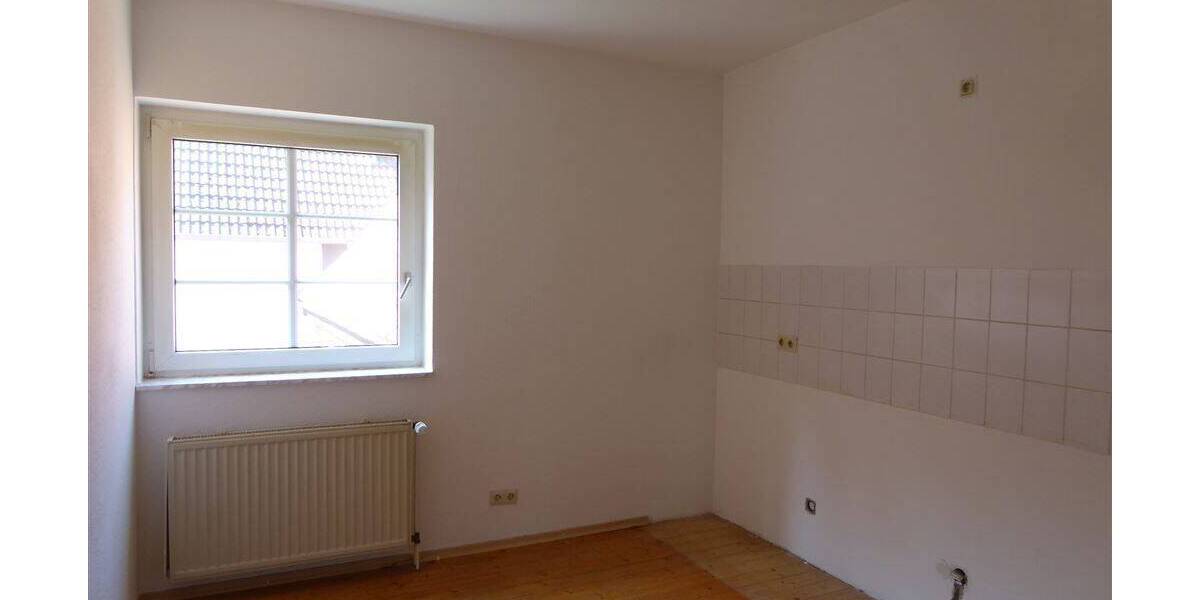 Etagenwohnung Nieheim - 3 Zimmer, 73 m&sup2;, 400&euro; | Angebot:26028659