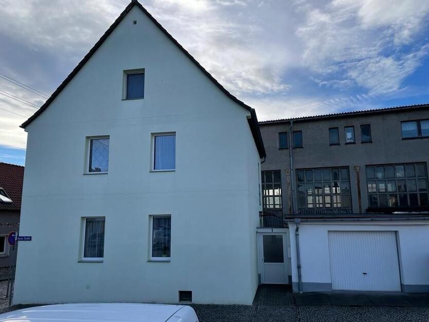 2,5 Raum-Wohnung in Nienburg (Saale)