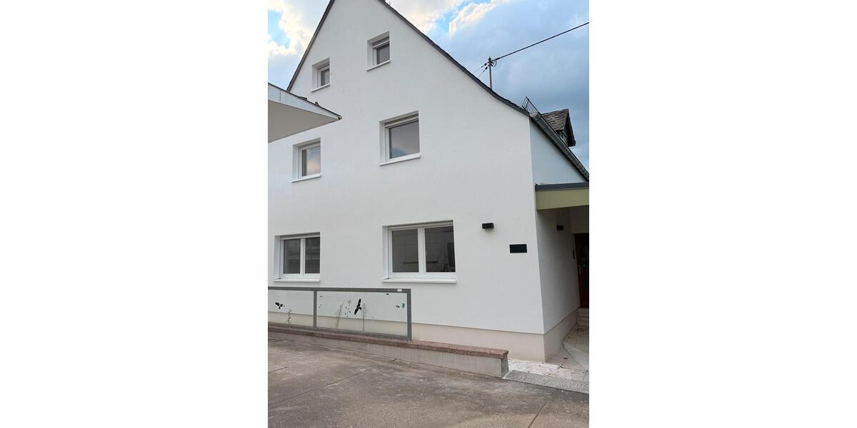 Erdgeschoßwohnung Sohren - 3 Zimmer, 100 m&sup2;, 850&euro; | Angebot:25823385