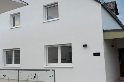 Wohnung Sohren - 3 Zimmer, 100 m&sup2;, 850&euro; | Angebot:25823385