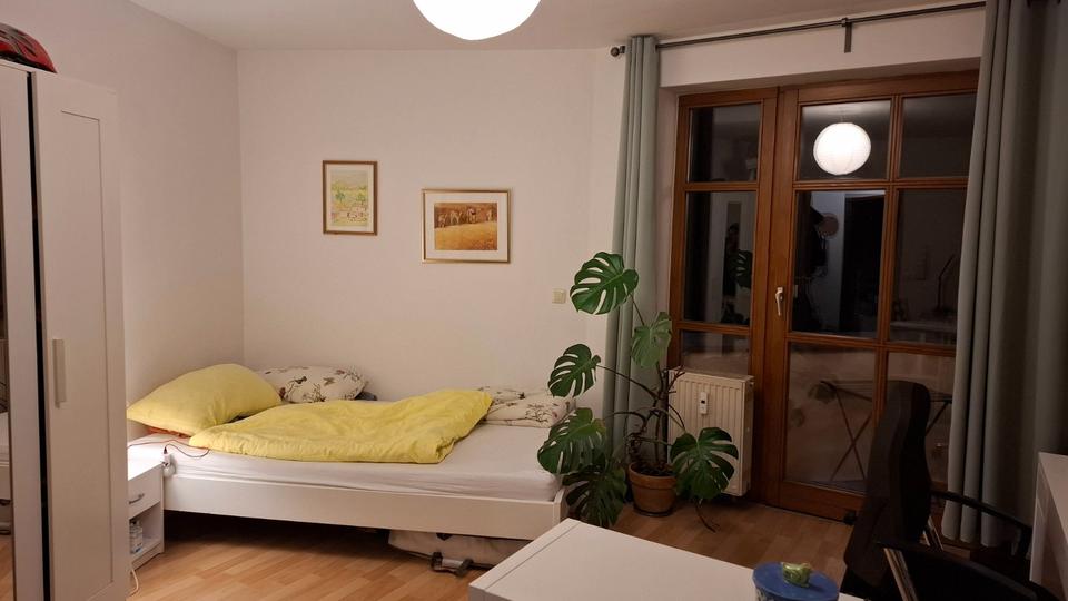 Etagenwohnung Regensburg Konradsiedlung - 1 Zimmer, 28 m&sup2;, 425&euro; | Angebot:25614047