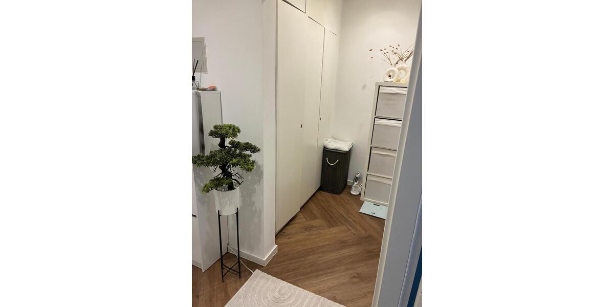 Etagenwohnung Sankt Augustin - 1.5 Zimmer, 42 m&sup2;, 840&euro; | Angebot:26296376