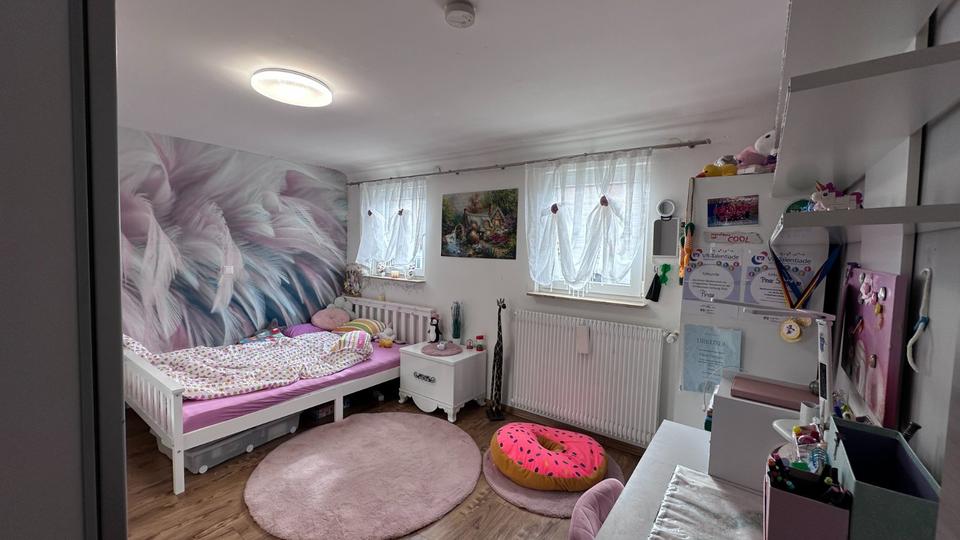 Haus mieten in Spaichingen - Doppelhaushälfte mit Garten & Garage 5 zimmer