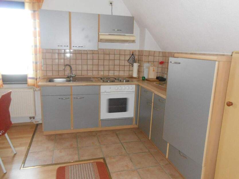 Möblierte Wochenedheimfahrer- Pendlerwohnung mit guter Ausstattung in Raunheim! 2 zimmer