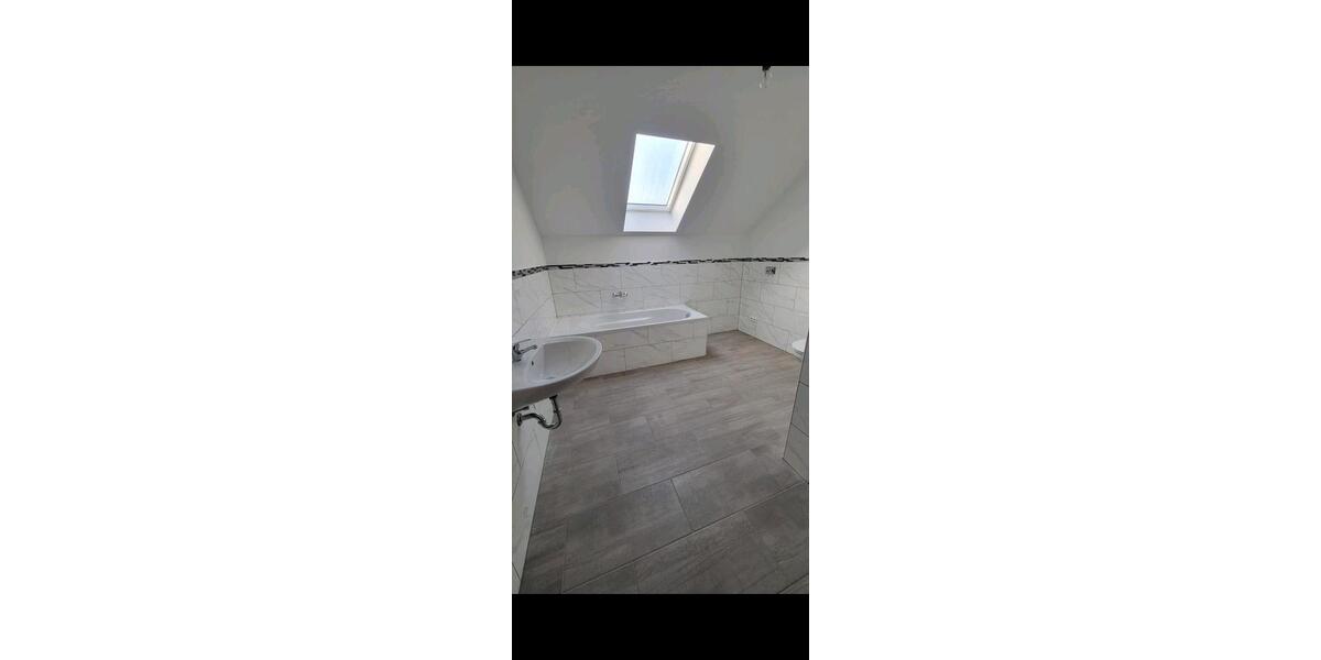 Dachgeschoßwohnung Groß Köris - 3 Zimmer, 85 m&sup2;, 1.025&euro; | Angebot:26624838