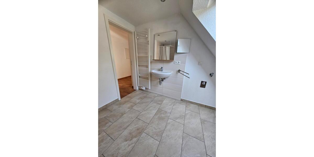 Dachgeschoßwohnung Raschau-Markersbach Markersbach - 3 Zimmer, 55 m&sup2;, 356&euro; | Angebot:26620097