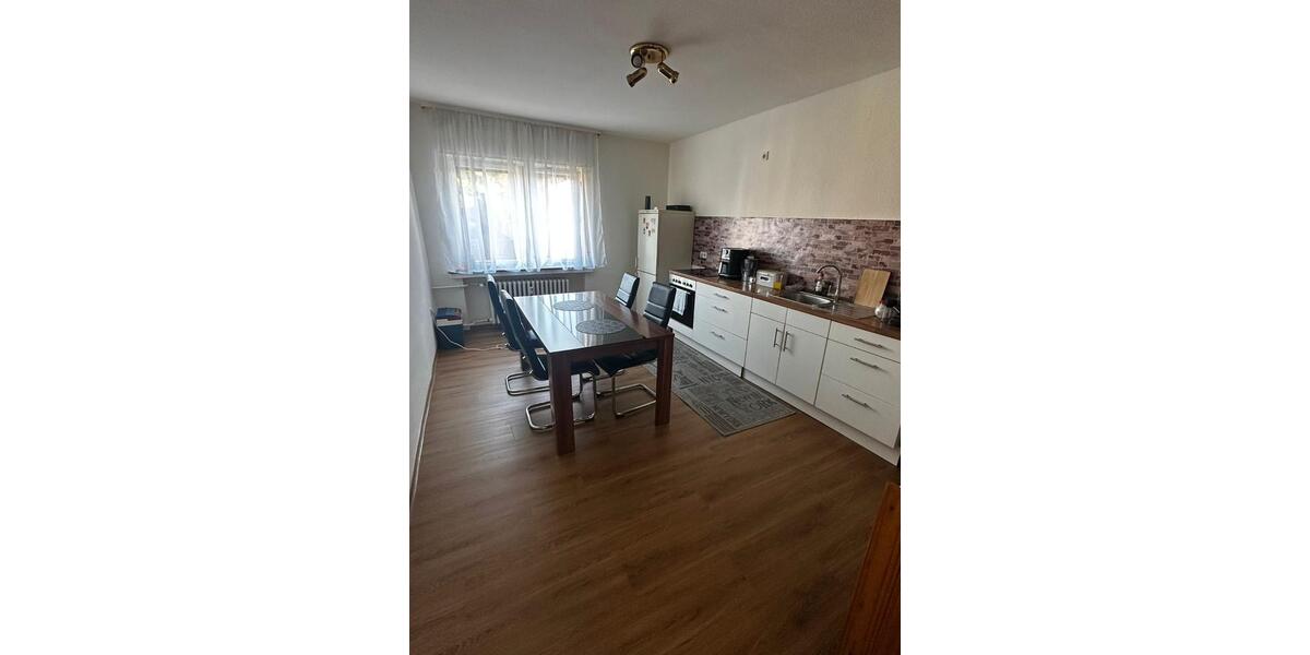 Etagenwohnung Bad Kreuznach - 2 Zimmer, 83 m&sup2;, 825&euro; | Angebot:26427724