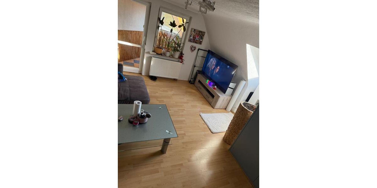 Dachgeschoßwohnung Wendlingen am Neckar - 3 Zimmer, 68 m&sup2;, 900&euro; | Angebot:26036026