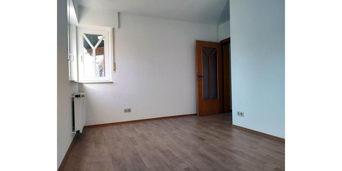 Erdgeschoßwohnung Vechta - 3.5 Zimmer, 97 m&sup2;, 860&euro; | Angebot:26698556