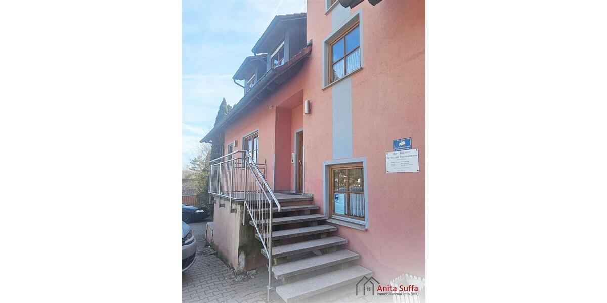 Erdgeschoßwohnung Münchsteinach - 8 Zimmer, 171 m&sup2;, 1.369&euro; | Angebot:26532045