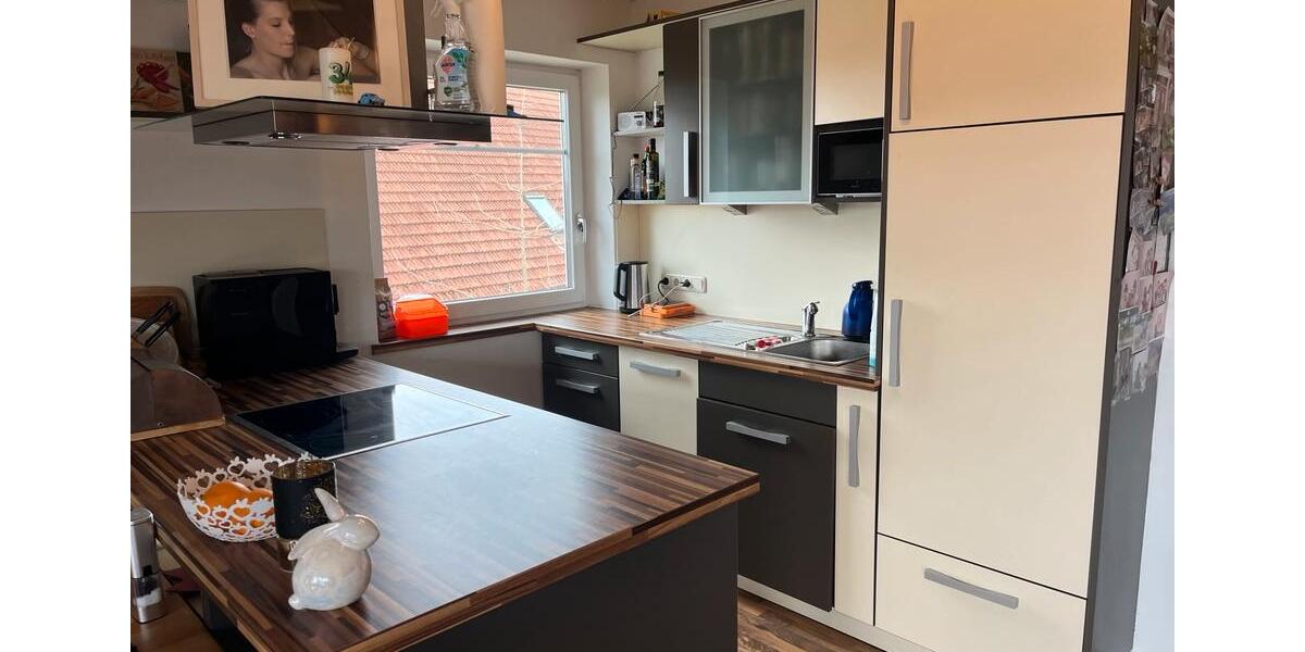 Dachgeschoßwohnung Kaufering - 3 Zimmer, 100 m&sup2;, 1.050&euro; | Angebot:25942833