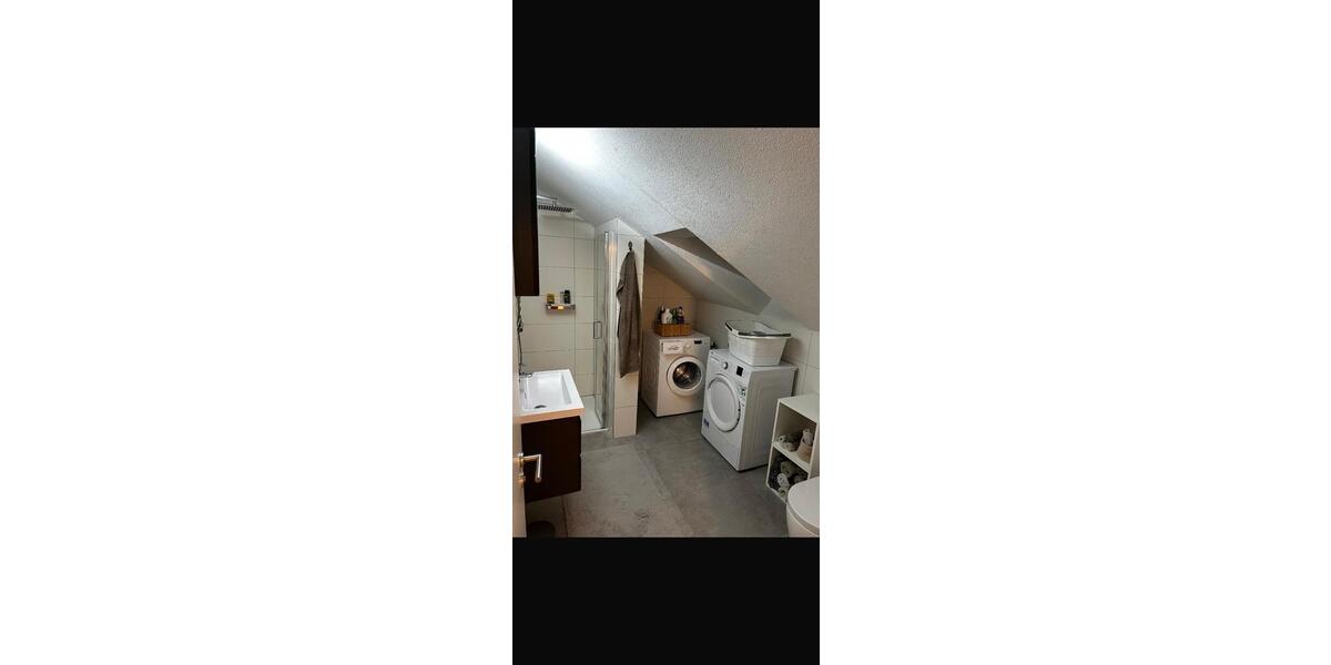 Dachgeschoßwohnung Gärtringen - 2 Zimmer, 67 m&sup2;, 1.200&euro; | Angebot:26407636