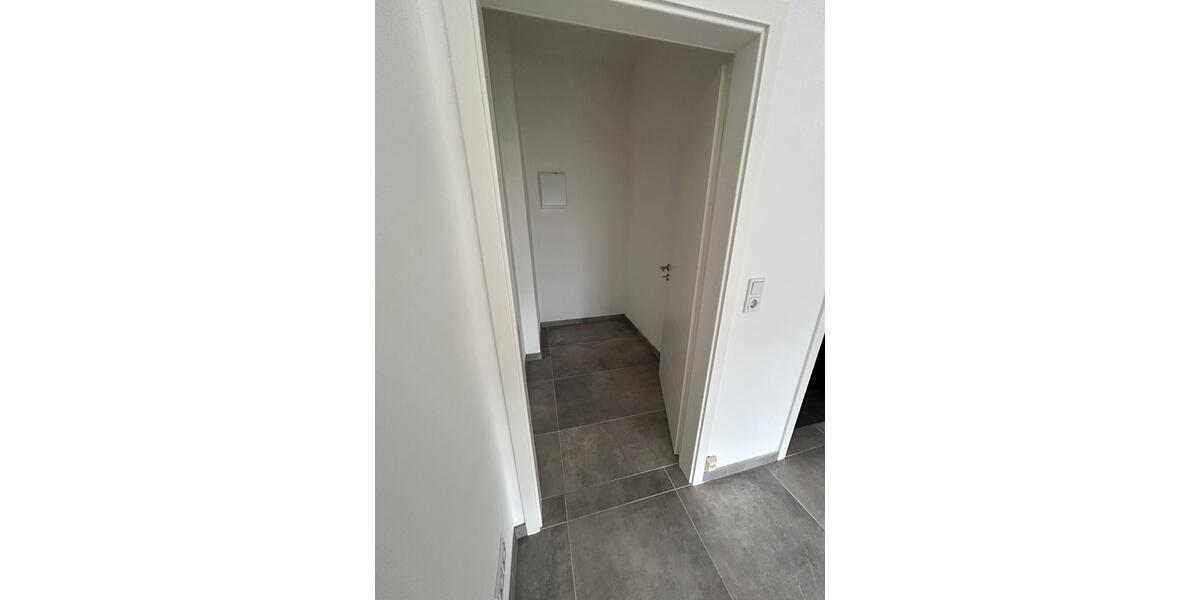 Hochparterre Trier Feyen-Weismark - 3 Zimmer, 102 m&sup2;, 1.150&euro; | Angebot:26114613