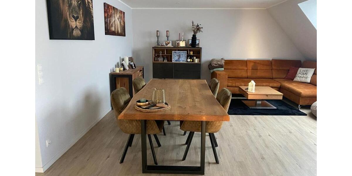 Dachgeschoßwohnung Bocholt Stenern - 4 Zimmer, 110 m&sup2;, 1.380&euro; | Angebot:25822571