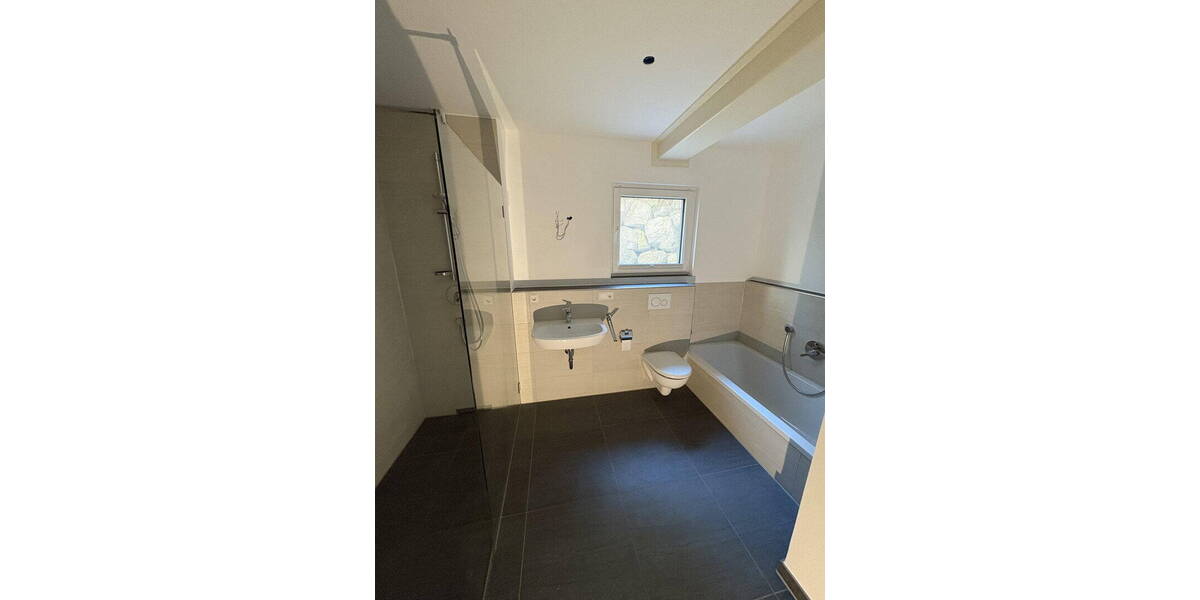 Etagenwohnung Gauting OT-Oberbrunn Oberbrunn - 3 Zimmer, 123 m&sup2;, 1.790&euro; | Angebot:26089476