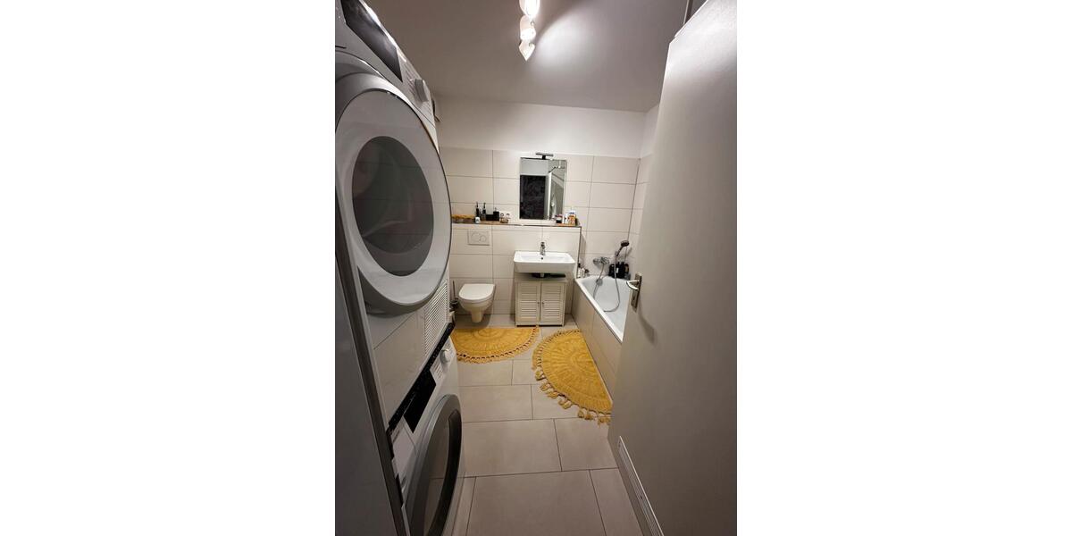 Etagenwohnung Mainz Lerchenberg - 2 Zimmer, 70 m&sup2;, 1.200&euro; | Angebot:26705544