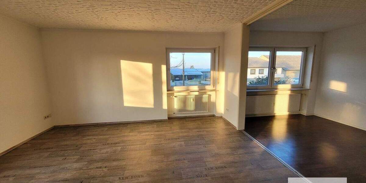 Etagenwohnung Giebelstadt Euerhausen - 4 Zimmer, 113 m&sup2;, 860&euro; | Angebot:24621031